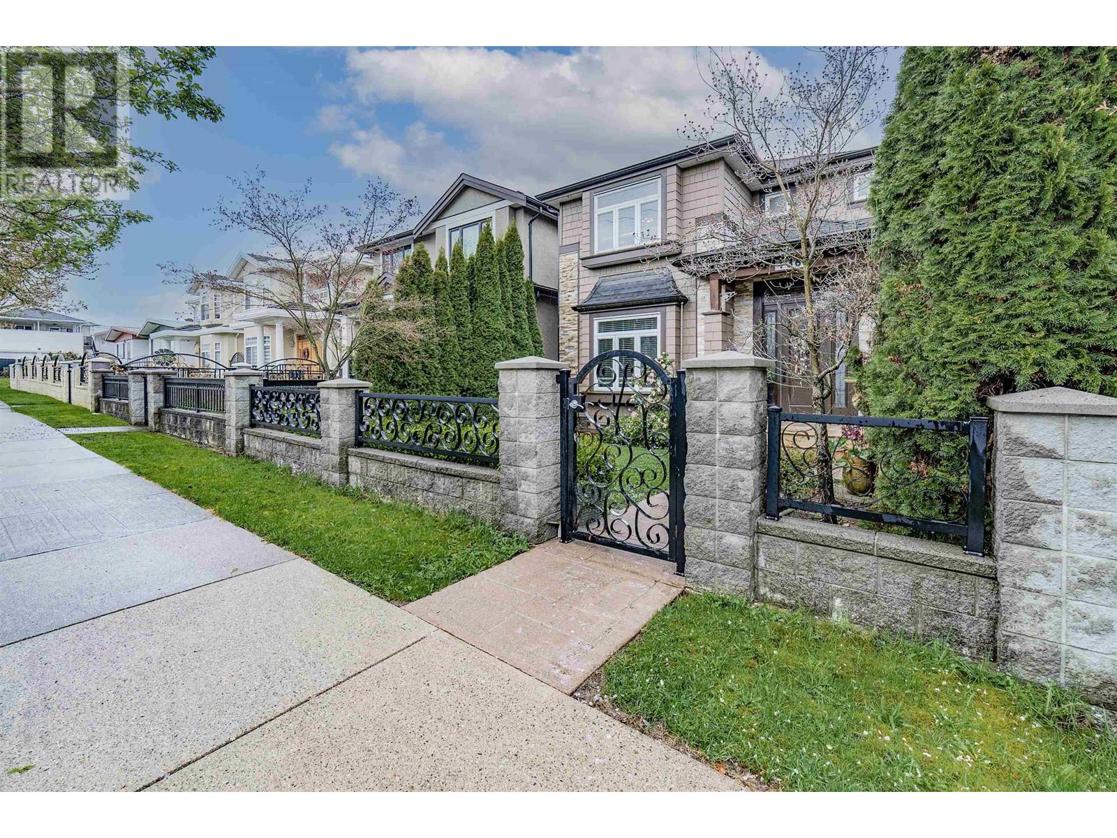 136 E 59th Avenue, Vancouver, British Columbia  V5X 1X6 - Photo 3 - R2987726