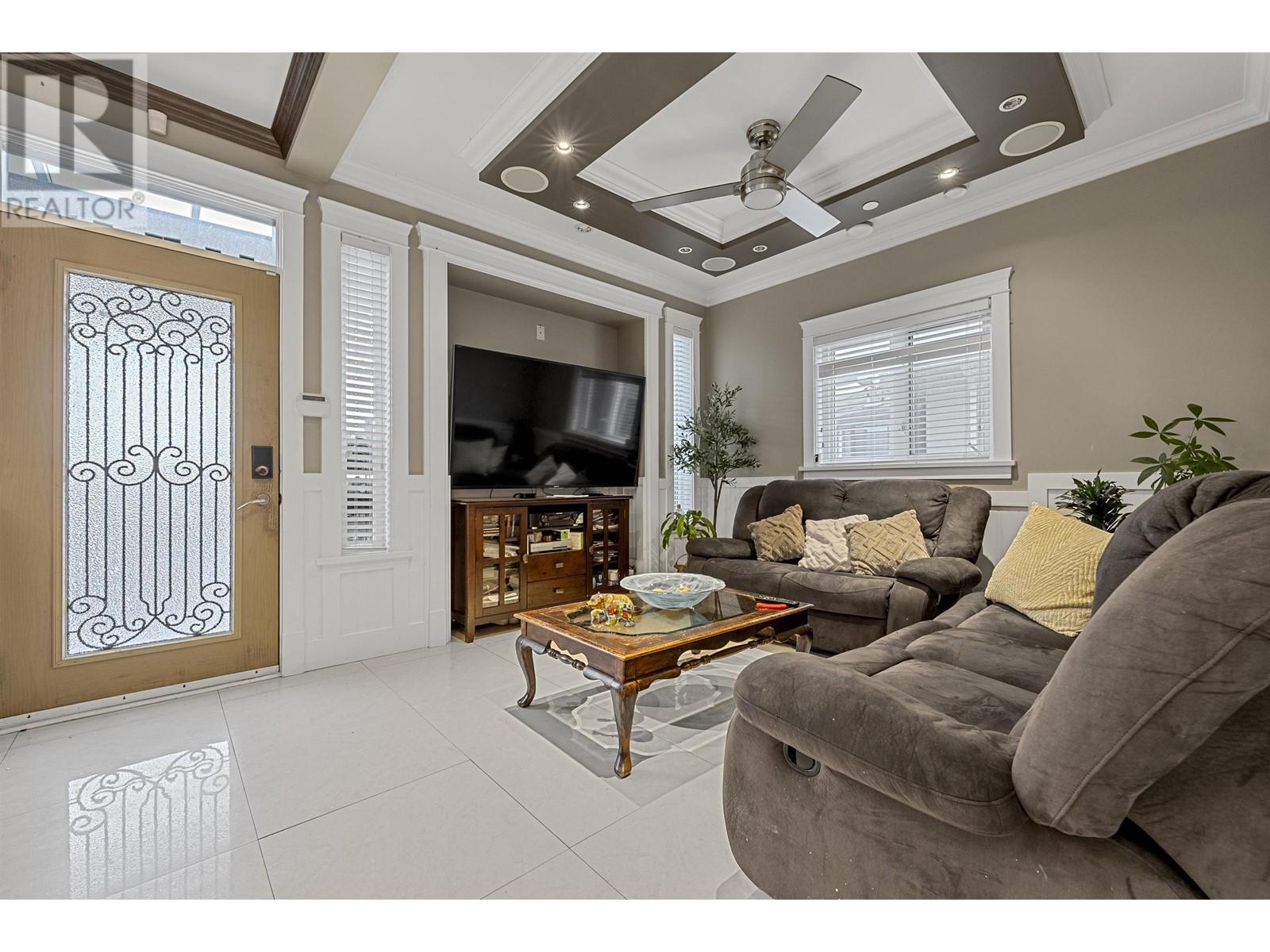 136 E 59th Avenue, Vancouver, British Columbia  V5X 1X6 - Photo 9 - R2987726