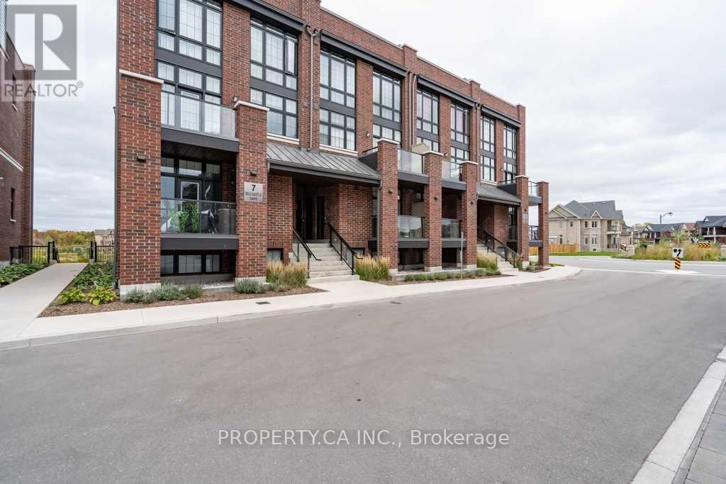 230 - 7 Bellcastle Gate, Whitchurch-Stouffville, Ontario  L4A 4T4 - Photo 2 - N12075298