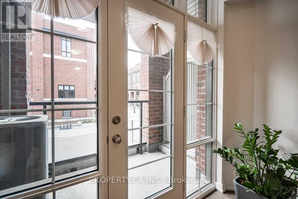 230 - 7 Bellcastle Gate, Whitchurch-Stouffville, Ontario  L4A 4T4 - Photo 4 - N12075298