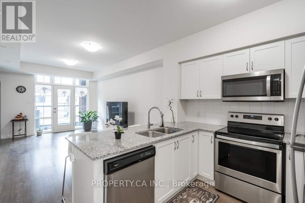 230 - 7 Bellcastle Gate, Whitchurch-Stouffville, Ontario  L4A 4T4 - Photo 6 - N12075298