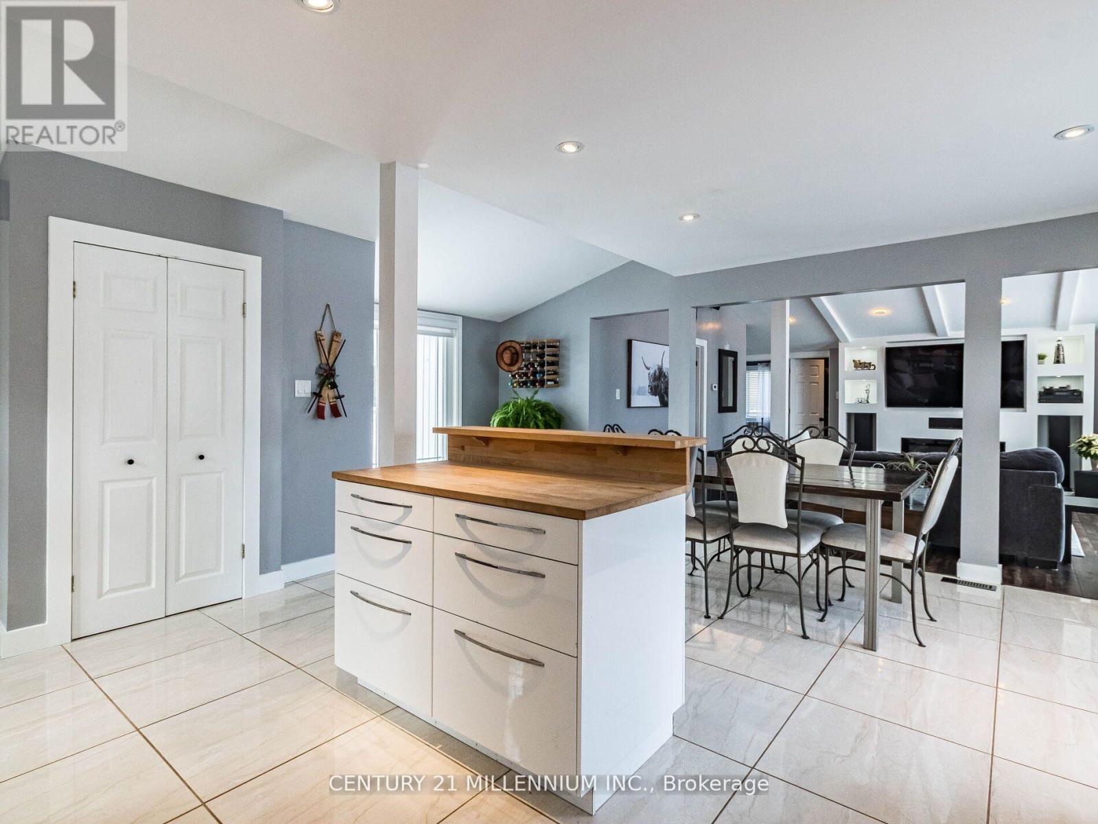 13 Turtle Path, Ramara (Brechin), Ontario  L0K 1B0 - Photo 4 - S12075333