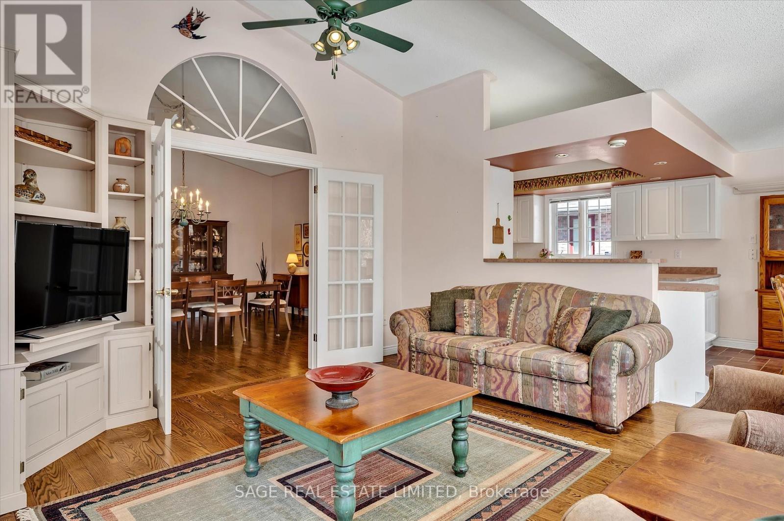 15 Hillview Drive, Kawartha Lakes (Bobcaygeon), Ontario  K0M 1A0 - Photo 16 - X12075343