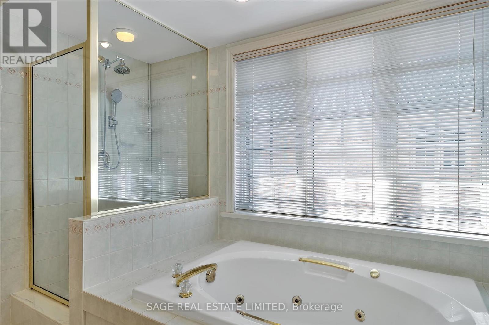 15 Hillview Drive, Kawartha Lakes (Bobcaygeon), Ontario  K0M 1A0 - Photo 25 - X12075343