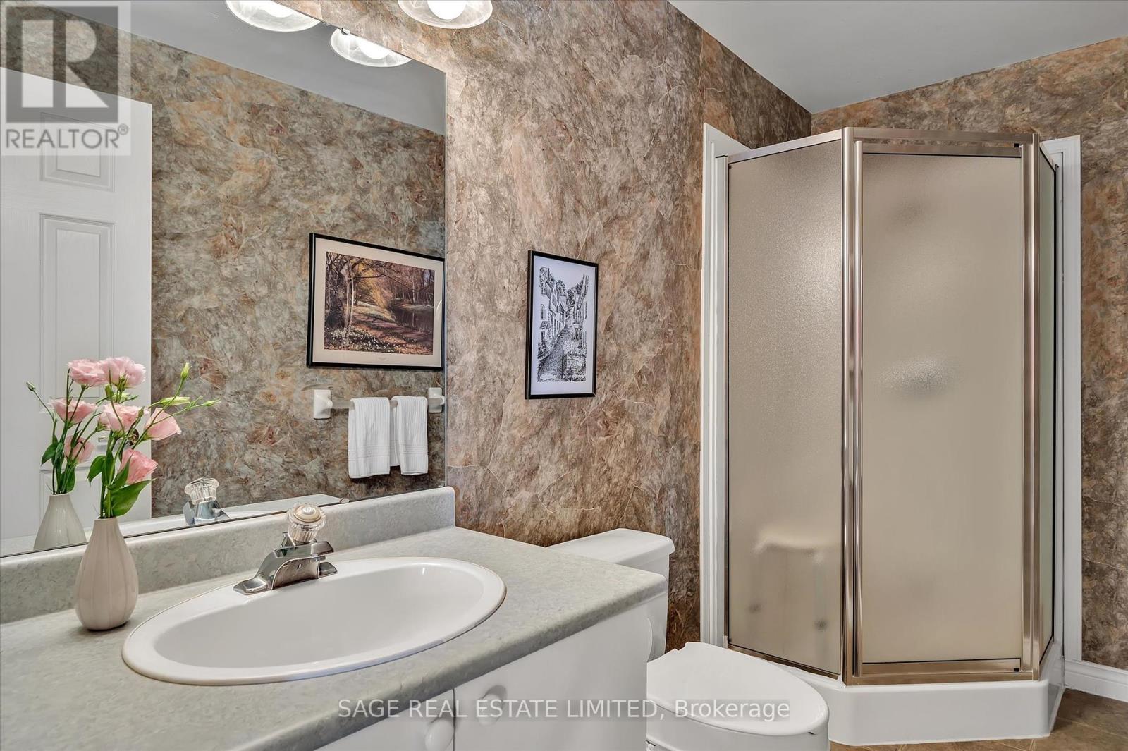 15 Hillview Drive, Kawartha Lakes (Bobcaygeon), Ontario  K0M 1A0 - Photo 39 - X12075343