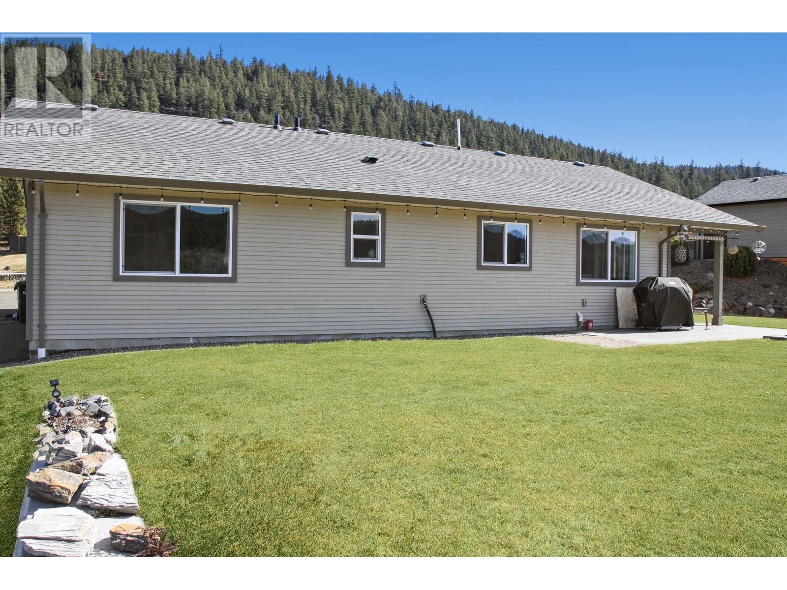 319 Blackstock Road, 100 Mile House, British Columbia  V0K 2E1 - Photo 30 - R2988184