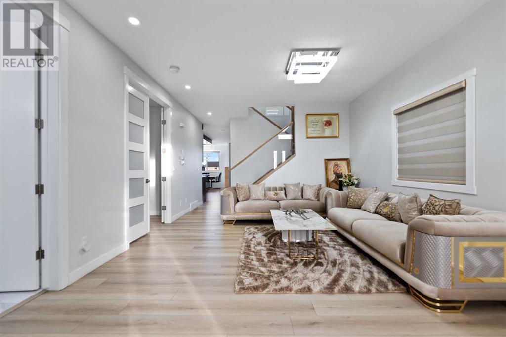 Property at 199 Saddlecrest Grove NE image 1