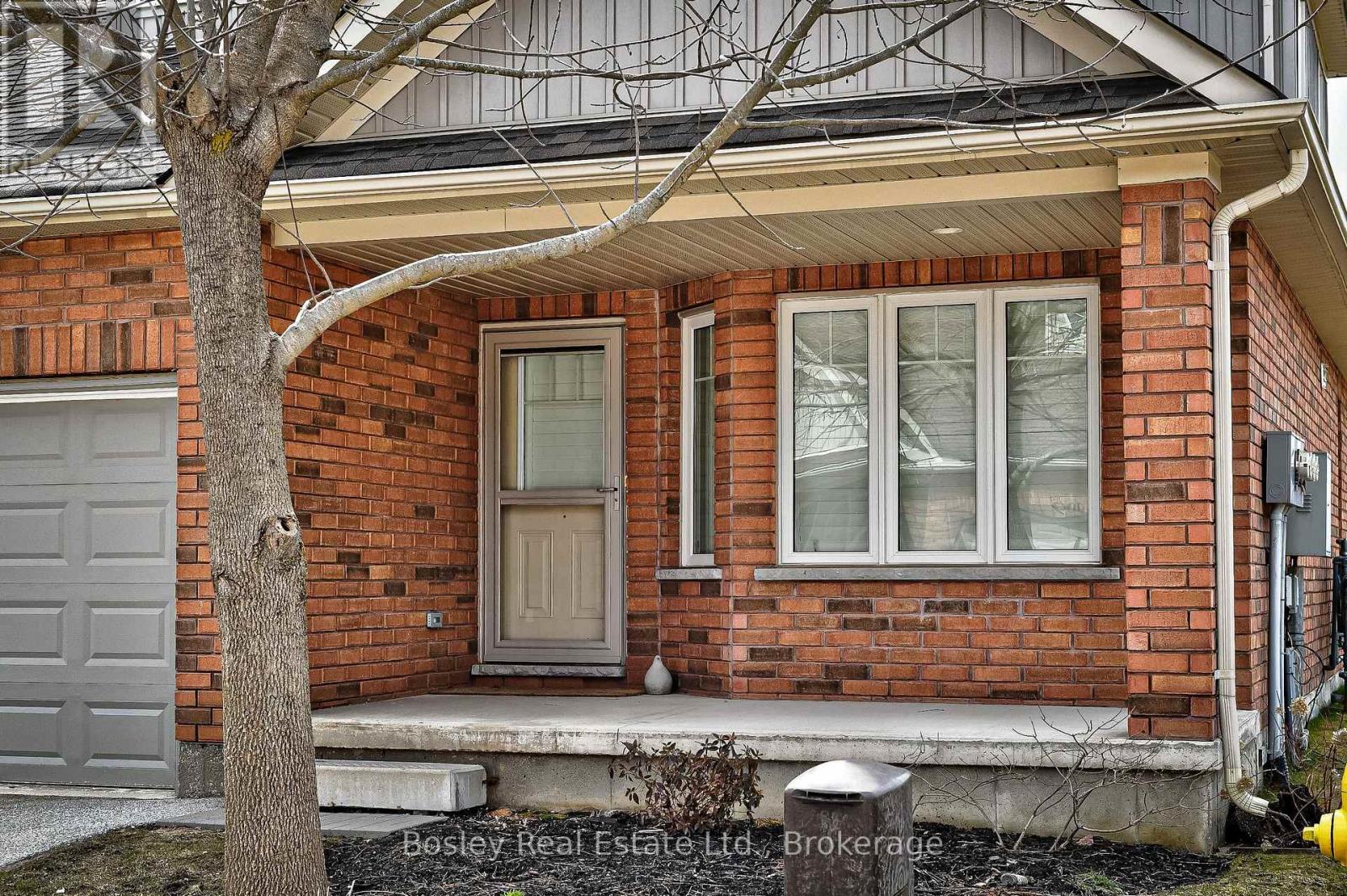 112 Empire Lane, Meaford, Ontario  N4L 0A5 - Photo 4 - X12075359