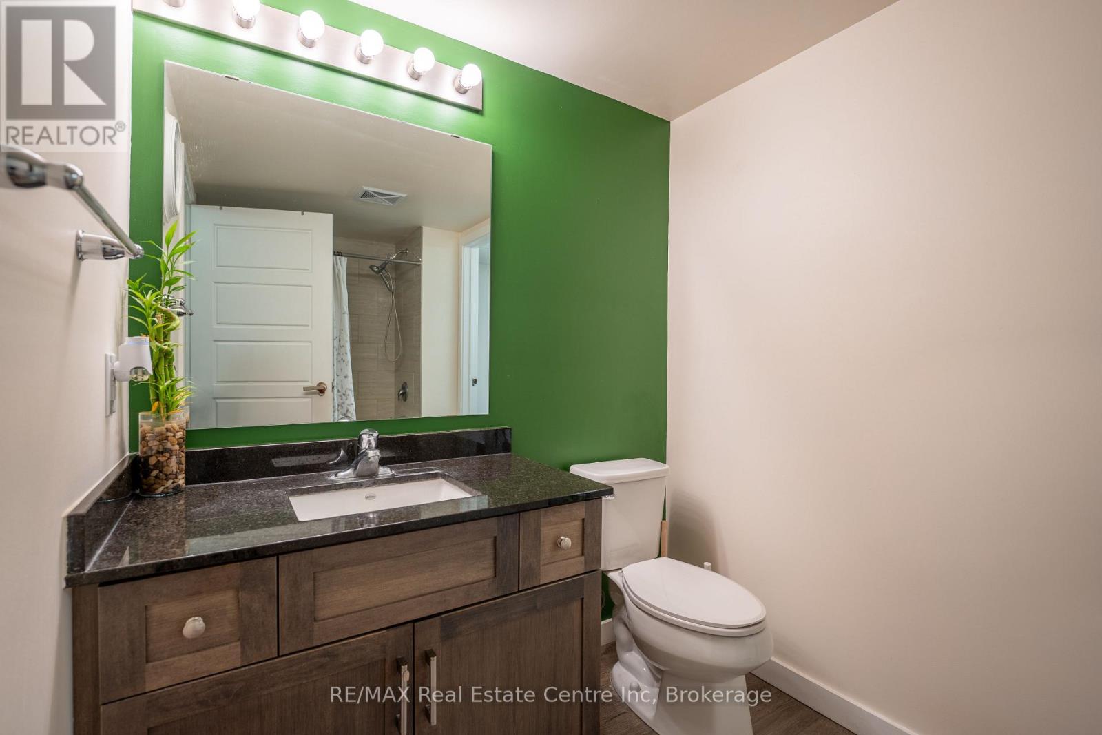 205 - 25 Kay Crescent, Guelph, Ontario  N1L 1L9 - Photo 12 - X12075452