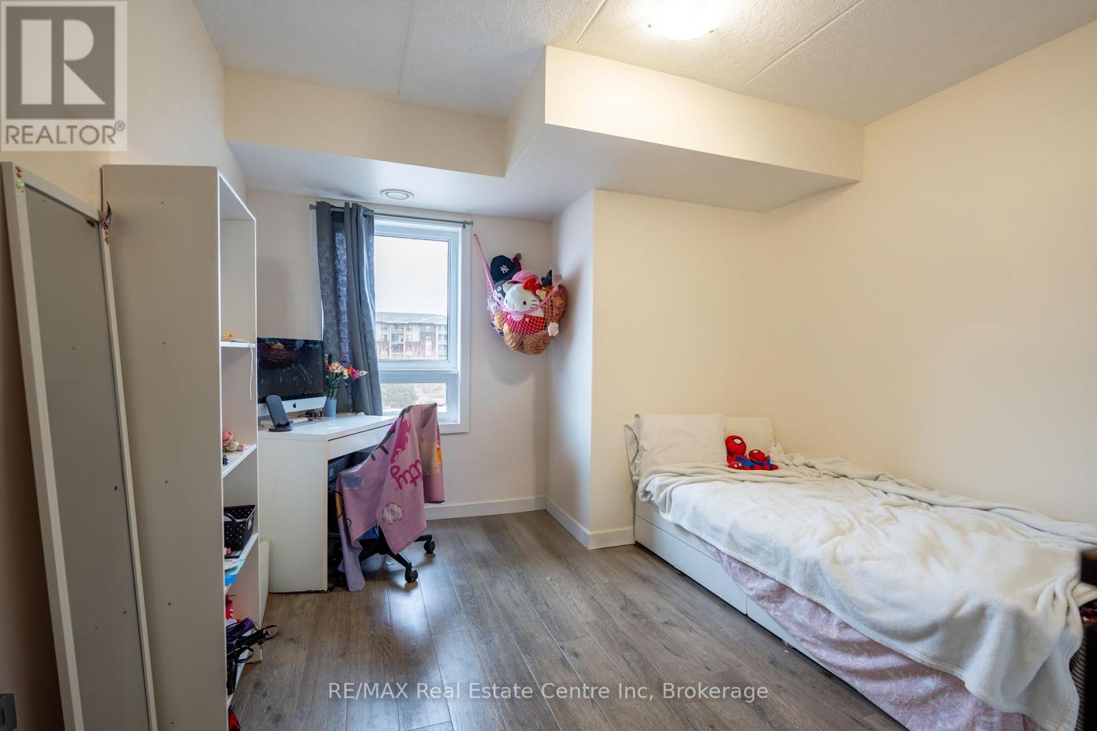 205 - 25 Kay Crescent, Guelph, Ontario  N1L 1L9 - Photo 13 - X12075452
