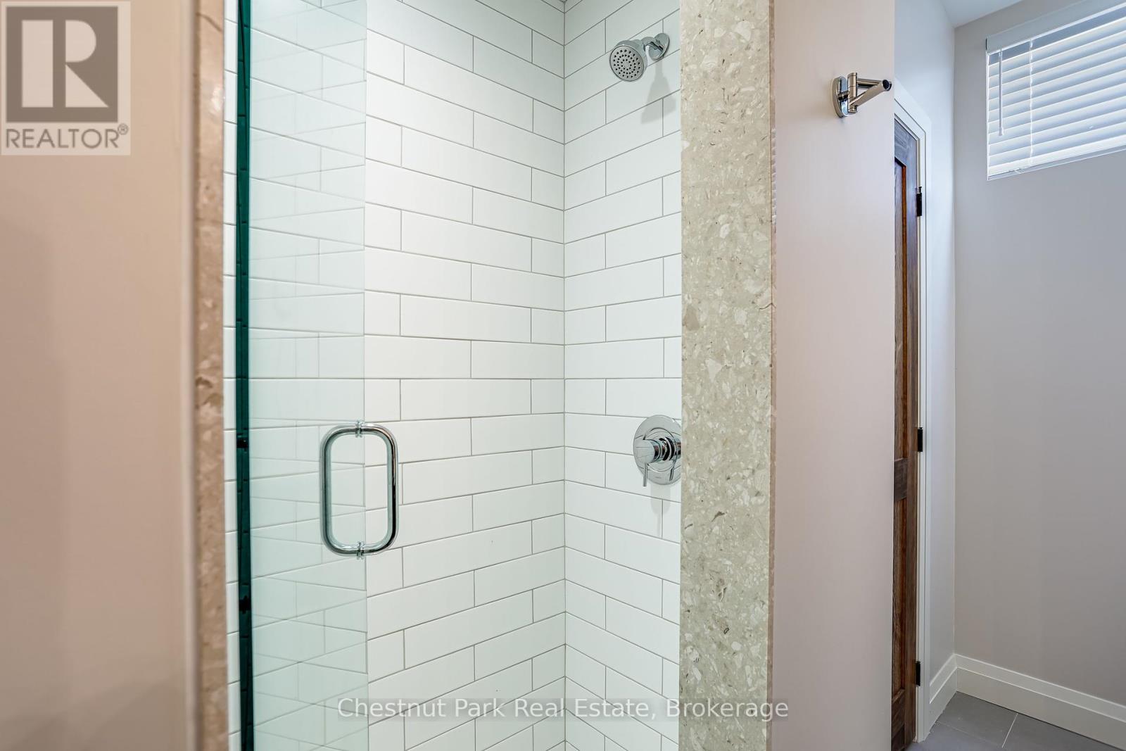 10 - 106 Alpine Springs Court, Blue Mountains, Ontario  L9Y 0T4 - Photo 35 - X12075483