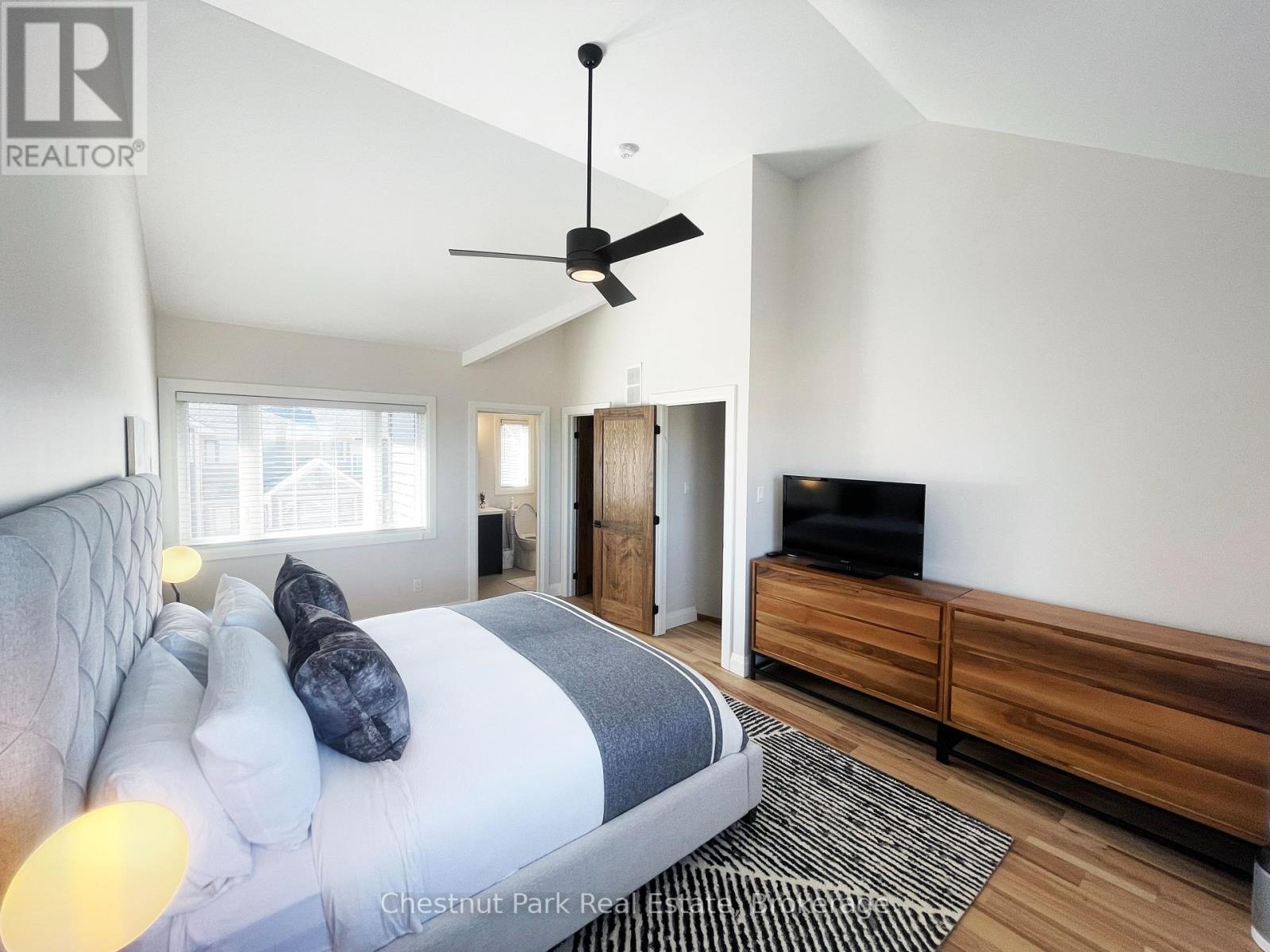 10 - 106 Alpine Springs Court, Blue Mountains, Ontario  L9Y 0T4 - Photo 44 - X12075483