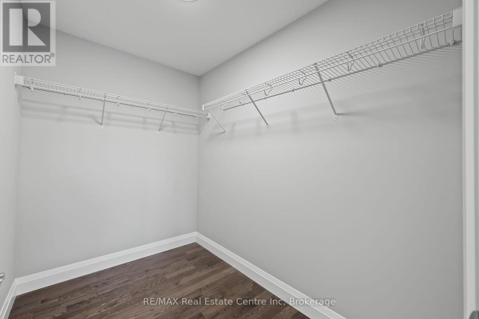 186b Bridge Crescent, Minto, Ontario  N0G 2P0 - Photo 8 - X12075493