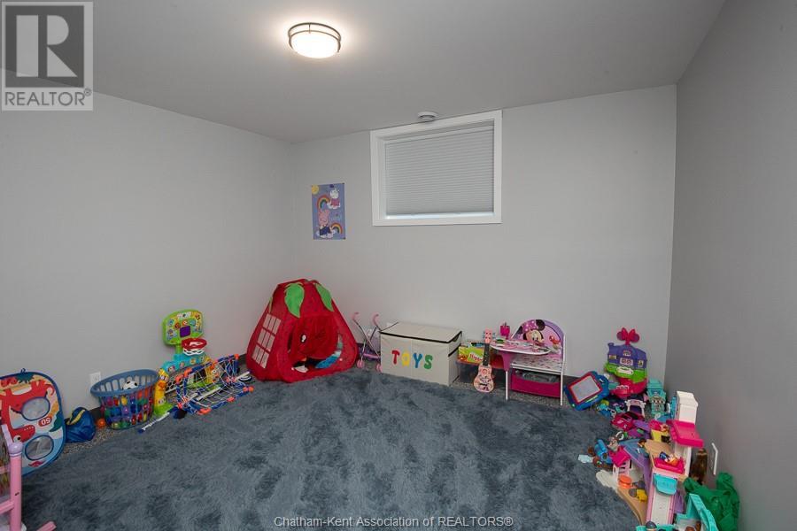 4011 Dufferin Avenue, Wallaceburg, Ontario  N8A 4M7 - Photo 33 - 25001962