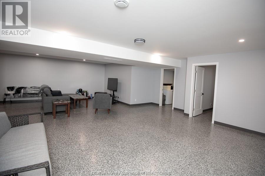 4011 Dufferin Avenue, Wallaceburg, Ontario  N8A 4M7 - Photo 27 - 25001962