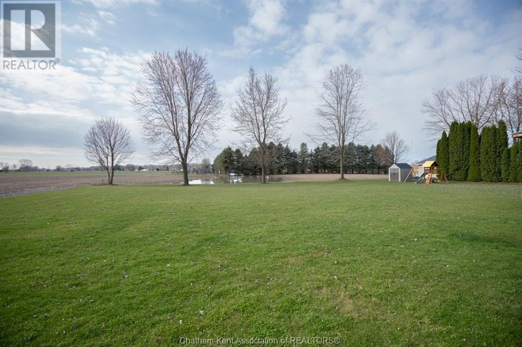 4011 Dufferin Avenue, Wallaceburg, Ontario  N8A 4M7 - Photo 41 - 25001962
