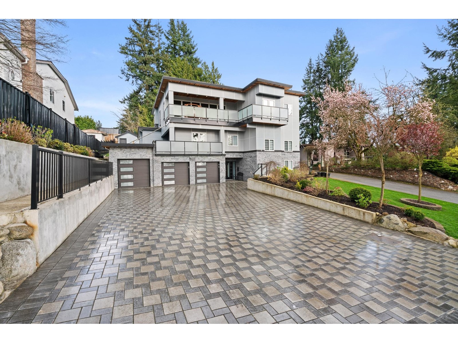 7822 108 STREET, delta, British Columbia