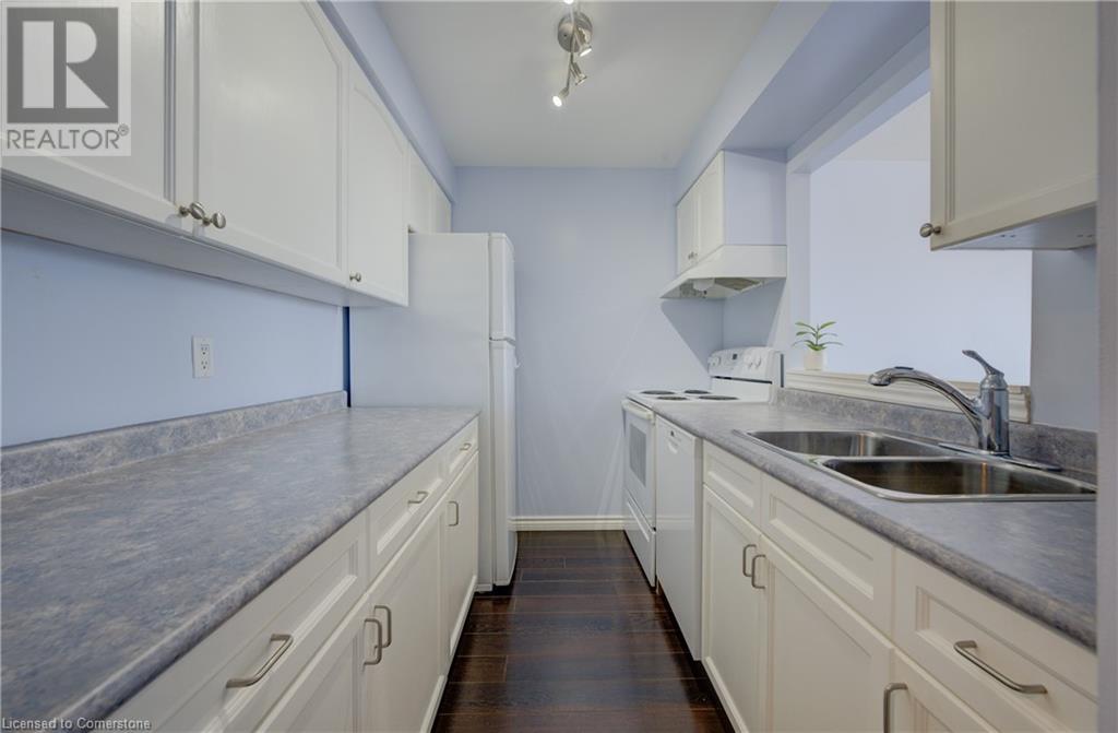 Property at 10 ELLEN Street E Unit# 803 image 4