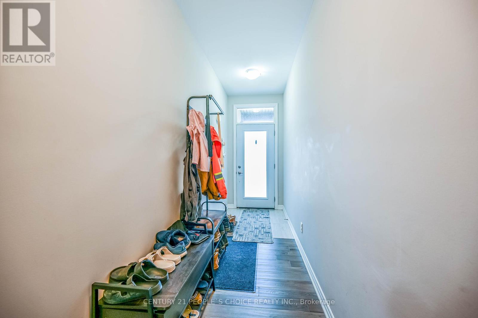 Property at 28 MCLAUGHLIN STREET image 5