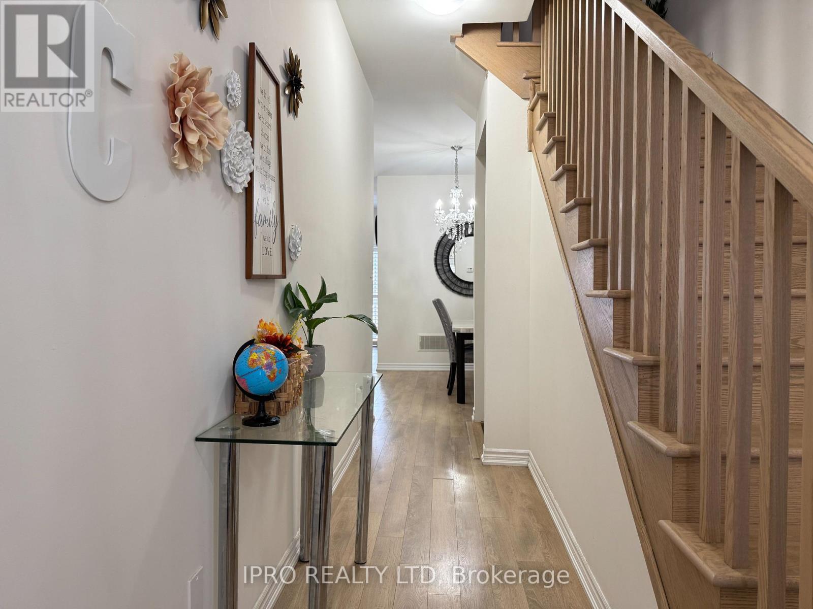 Property at 8 WHITTON DRIVE image 4
