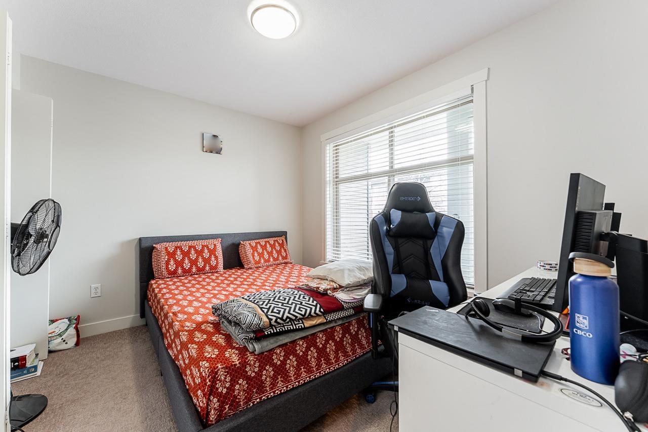 304 13555 Gateway Drive, Surrey, British Columbia  V3T 0B5 - Photo 20 - R2988873
