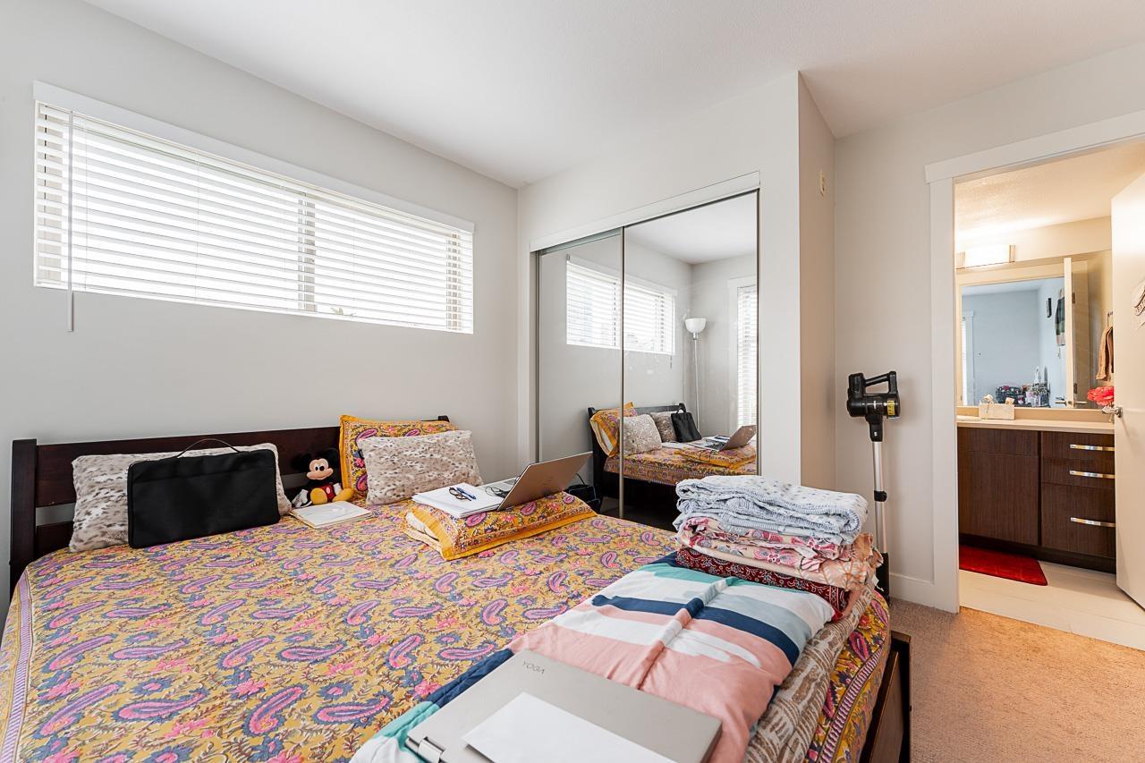 304 13555 Gateway Drive, Surrey, British Columbia  V3T 0B5 - Photo 17 - R2988873