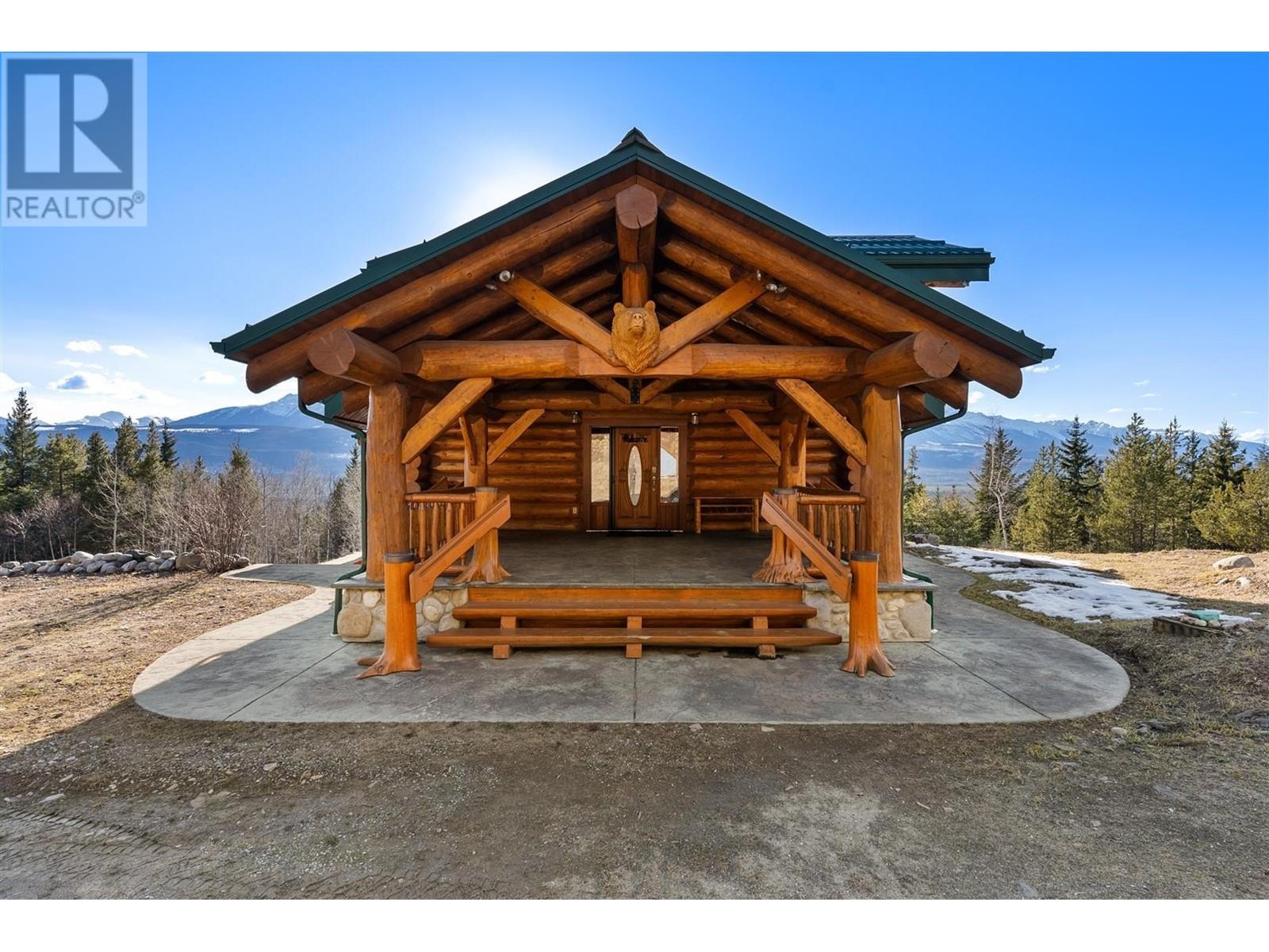 2119 HILLSIDE DRIVE, Valemount, British Columbia