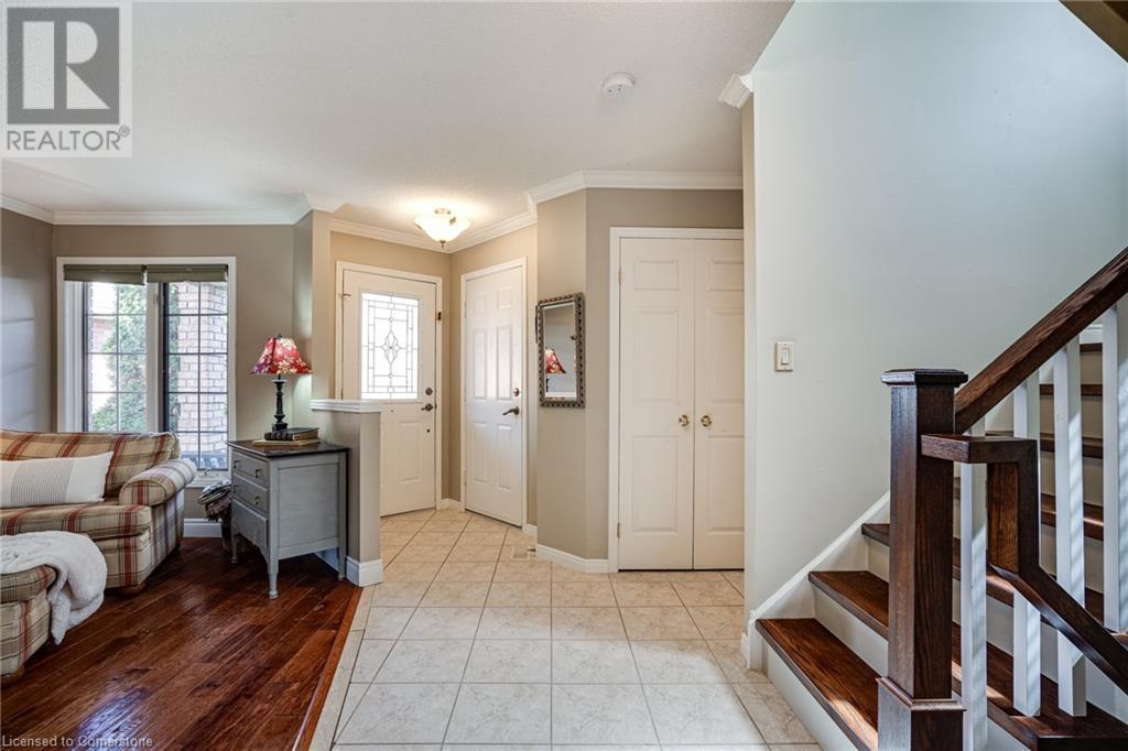 Property at 70 BRIDGEPORT Crescent image 3