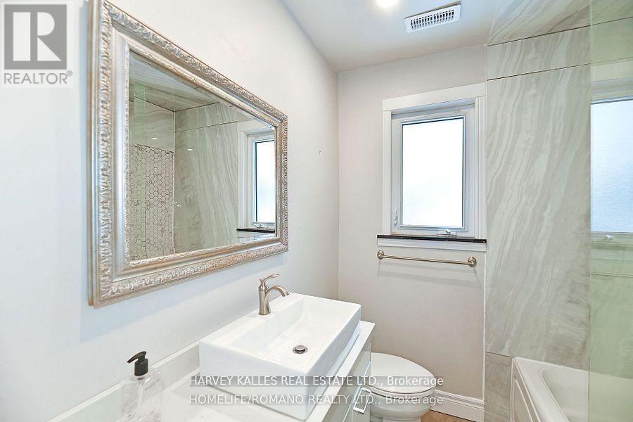 21 King High Avenue, Toronto, Ontario  M3H 3A8 - Photo 11 - C12075402