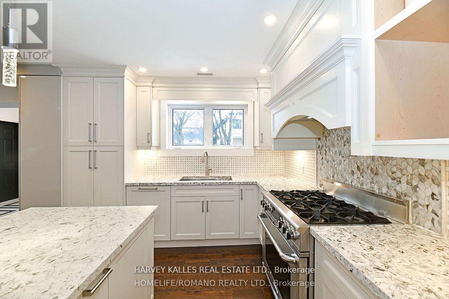 21 King High Avenue, Toronto, Ontario  M3H 3A8 - Photo 6 - C12075402