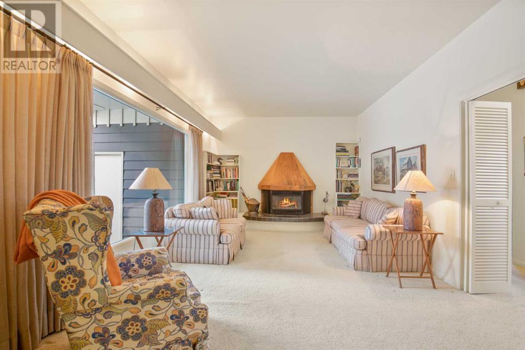 Property at 27 SELKIRK Boulevard image 5