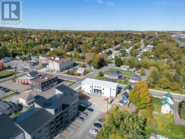 100 Douglas Avenue, Fredericton, New Brunswick  E3A 2N7 - Photo 2 - NB115839