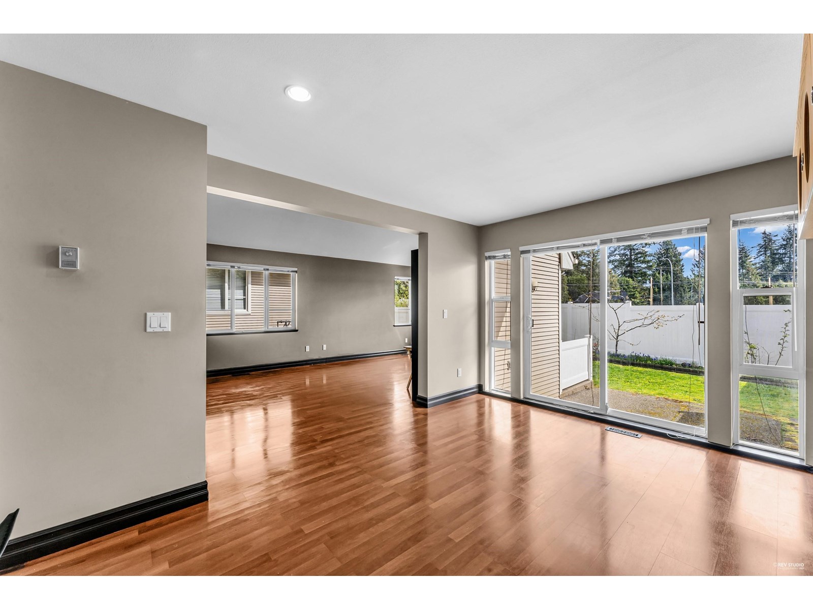63 13918 58 Avenue, Surrey, British Columbia  V3X 3N8 - Photo 5 - R2988935