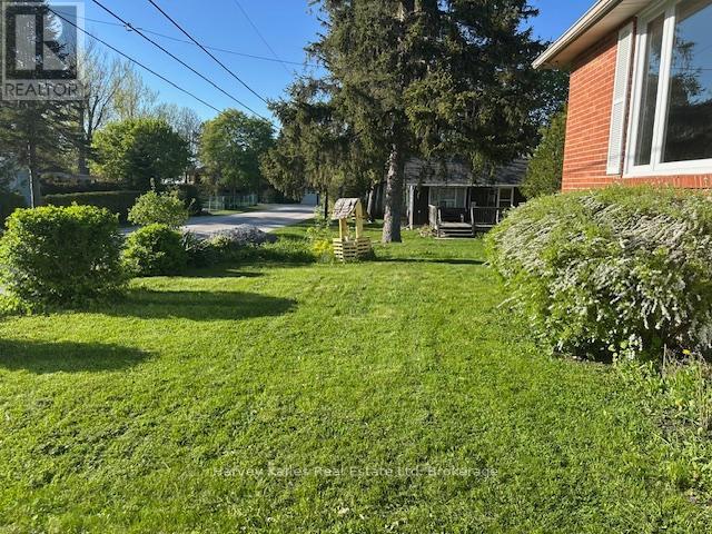 19 70th Street N, Wasaga Beach, Ontario  L9Z 1T6 - Photo 3 - S11990451