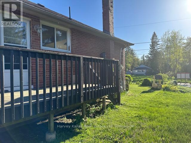 19 70th Street N, Wasaga Beach, Ontario  L9Z 1T6 - Photo 5 - S11990451