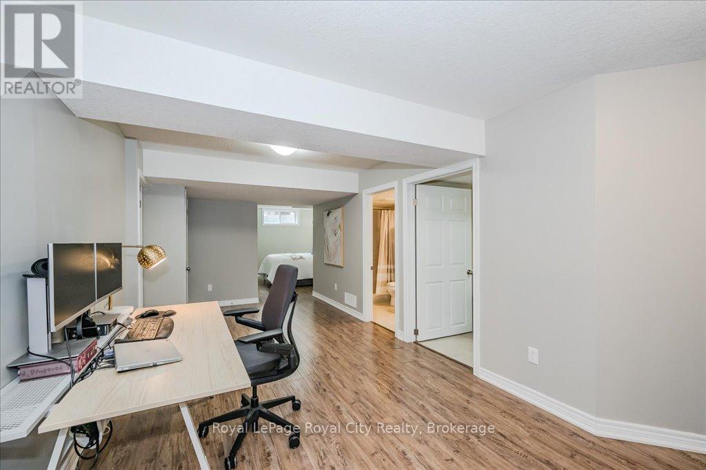 28 - 714 Willow Road, Guelph, Ontario  N1K 0B7 - Photo 33 - X12074473