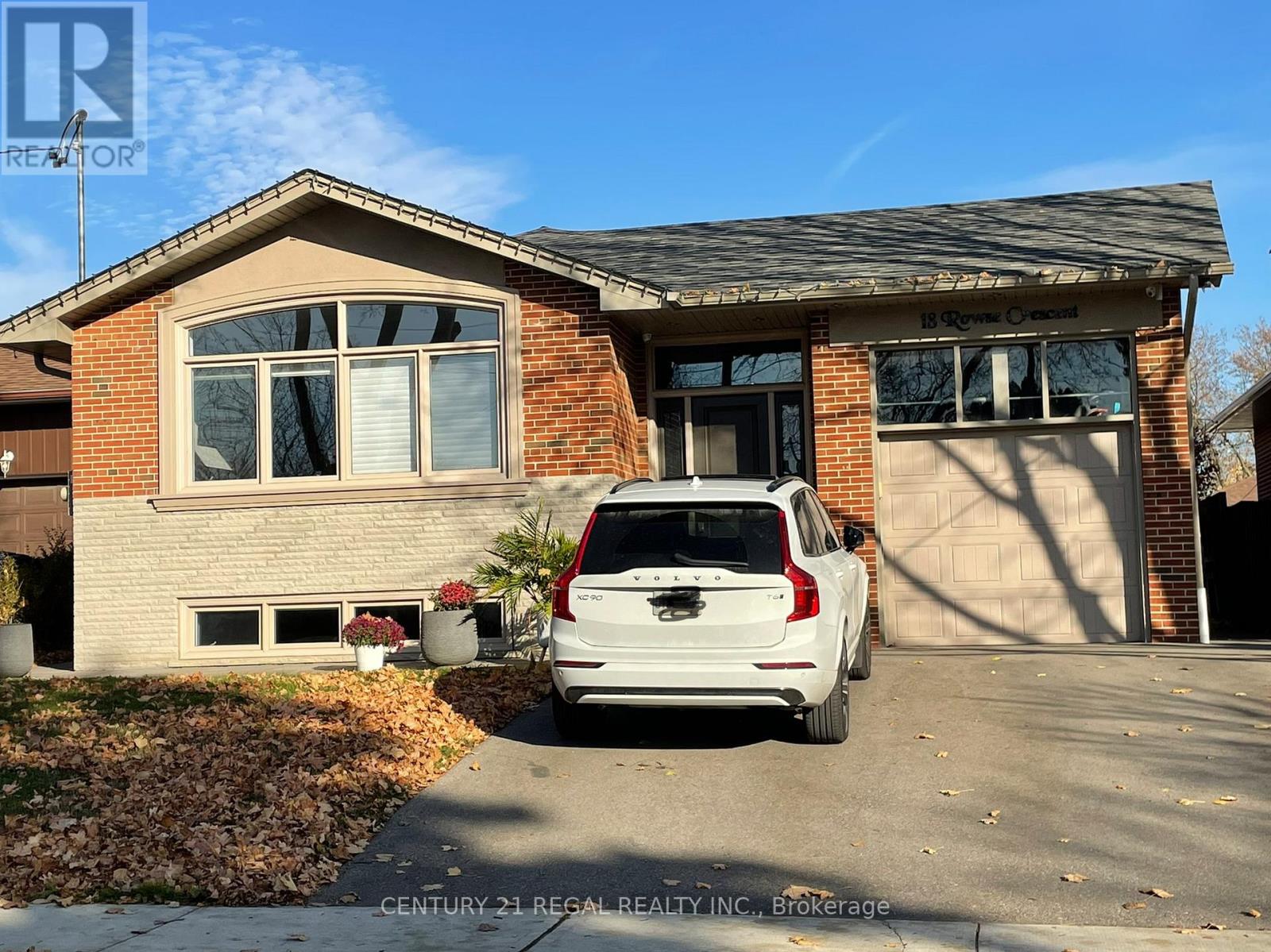 Property at 18 ROWSE CRESCENT image 1