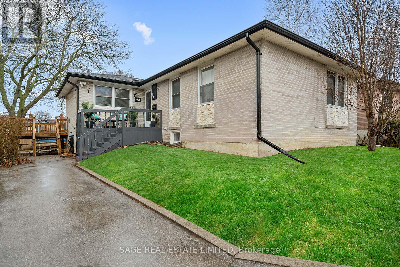 Property at 45 DASHWOOD CRESCENT image 1