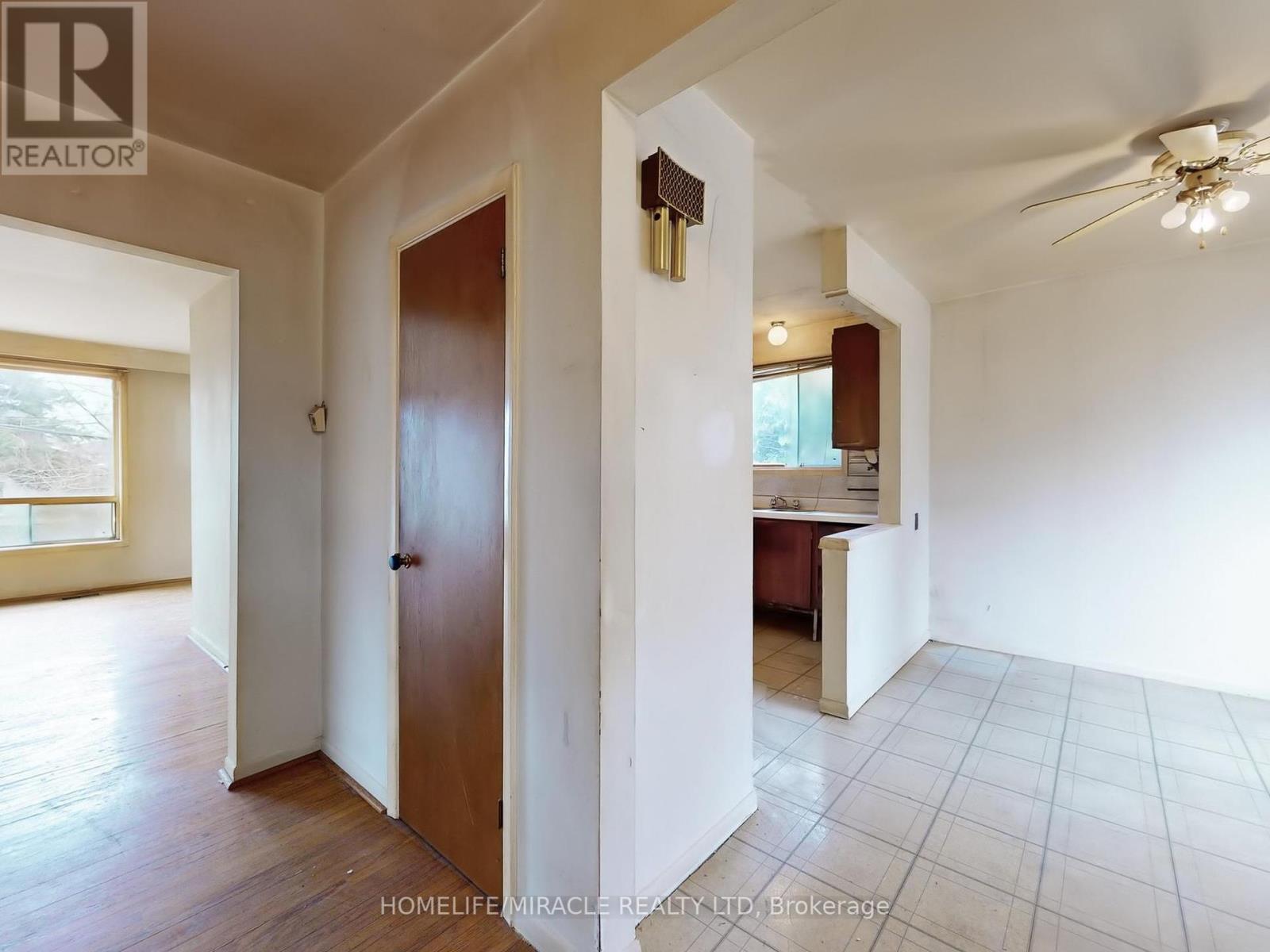 912 Reytan Boulevard, Pickering, Ontario  L1W 1Y7 - Photo 13 - E12075442