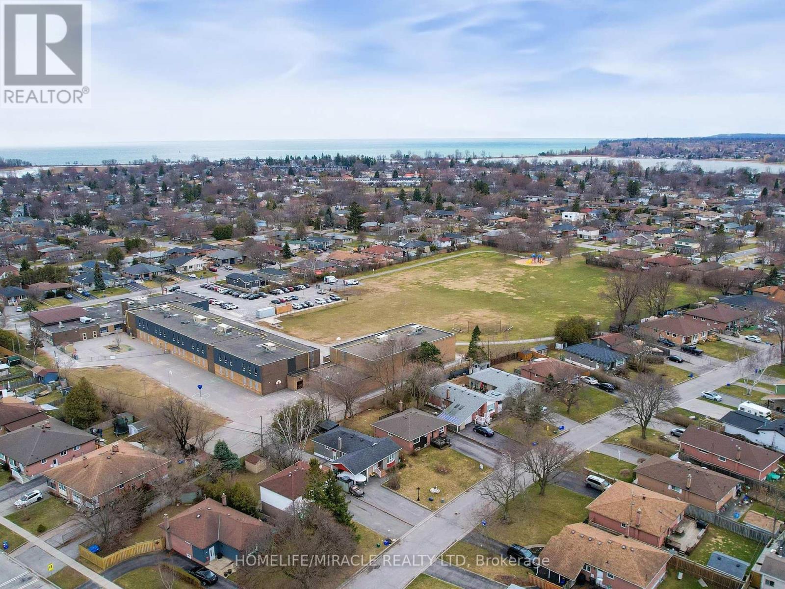 912 Reytan Boulevard, Pickering, Ontario  L1W 1Y7 - Photo 39 - E12075442