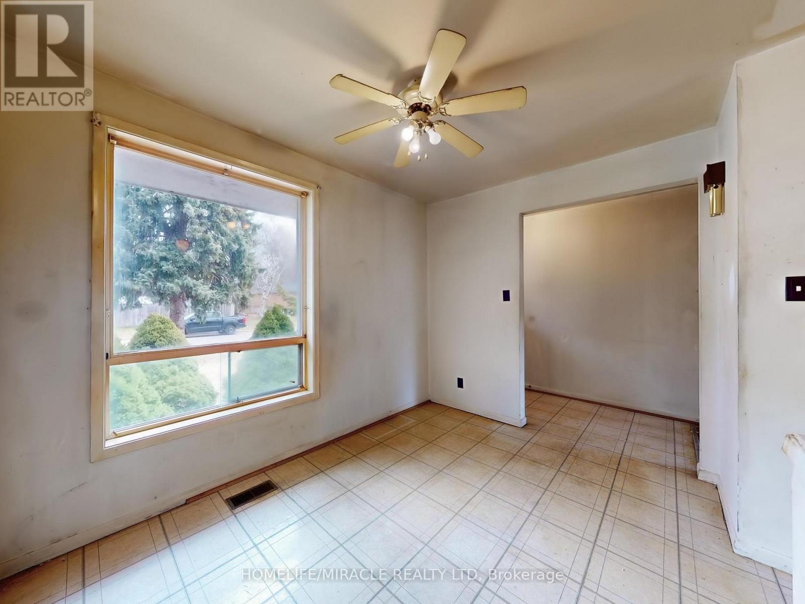 912 Reytan Boulevard, Pickering, Ontario  L1W 1Y7 - Photo 9 - E12075442
