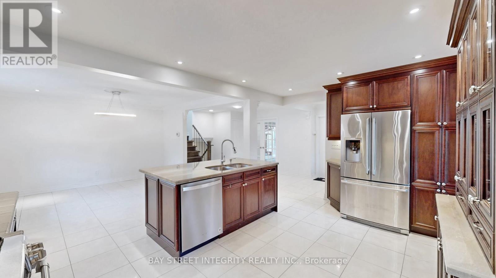 1372 GATEHOUSE DRIVE, Mississauga, Ontario