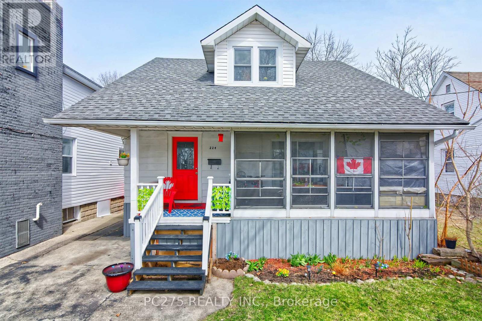 Property at 224 MAXWELL STREET image 1