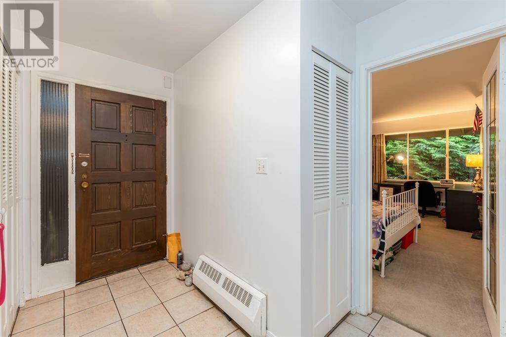 312 235 Keith Road, West Vancouver, British Columbia  V7T 1L5 - Photo 6 - R2989067