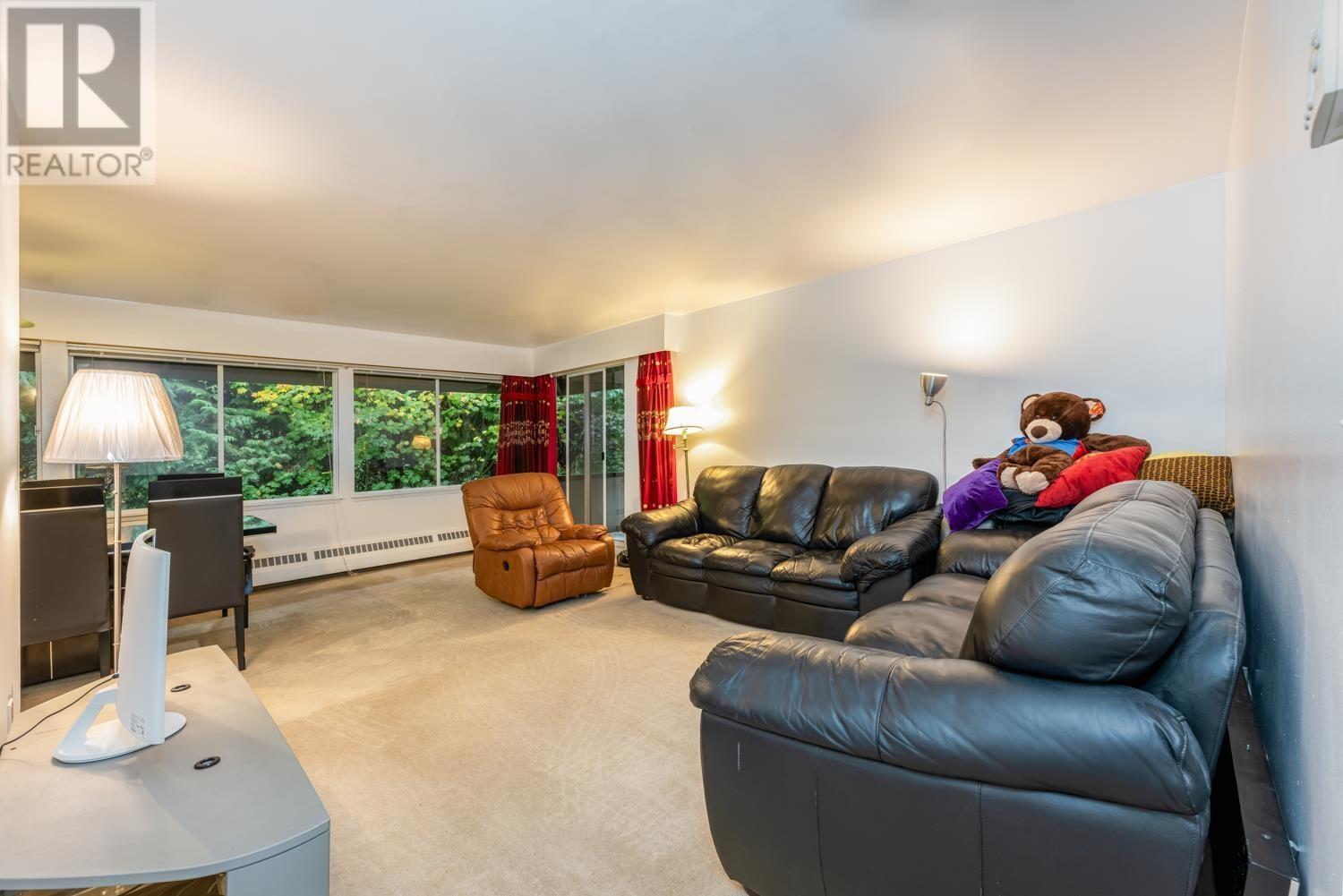312 235 Keith Road, West Vancouver, British Columbia  V7T 1L5 - Photo 7 - R2989067