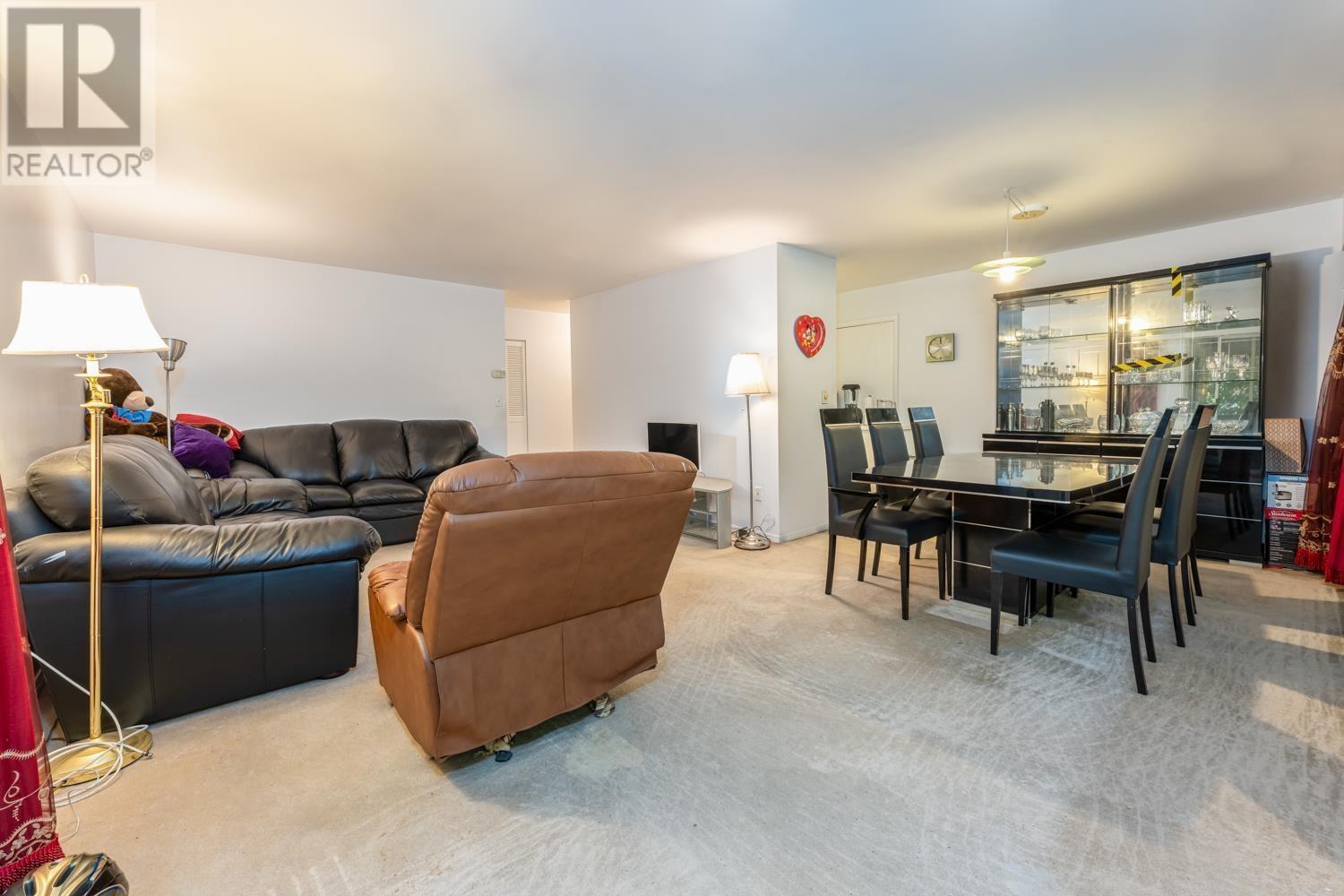 312 235 Keith Road, West Vancouver, British Columbia  V7T 1L5 - Photo 8 - R2989067