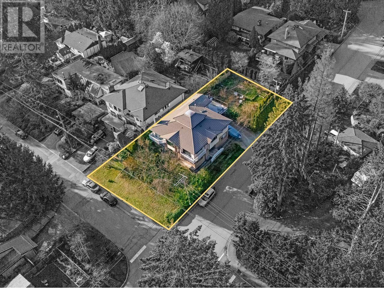 3507 St. Andrews Avenue, North Vancouver, British Columbia  V7N 2A3 - Photo 1 - R2989041