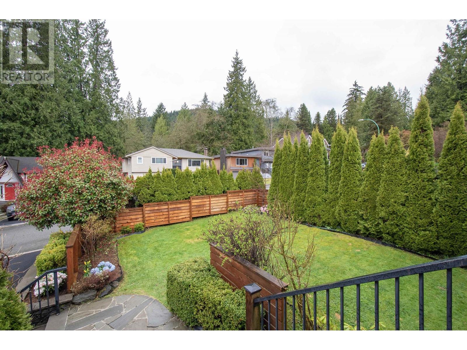 4350 Ruth Crescent, North Vancouver, British Columbia  V7K 2M9 - Photo 18 - R2989046