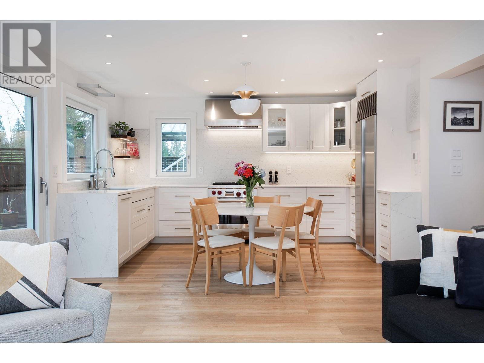 4350 Ruth Crescent, North Vancouver, British Columbia  V7K 2M9 - Photo 22 - R2989046