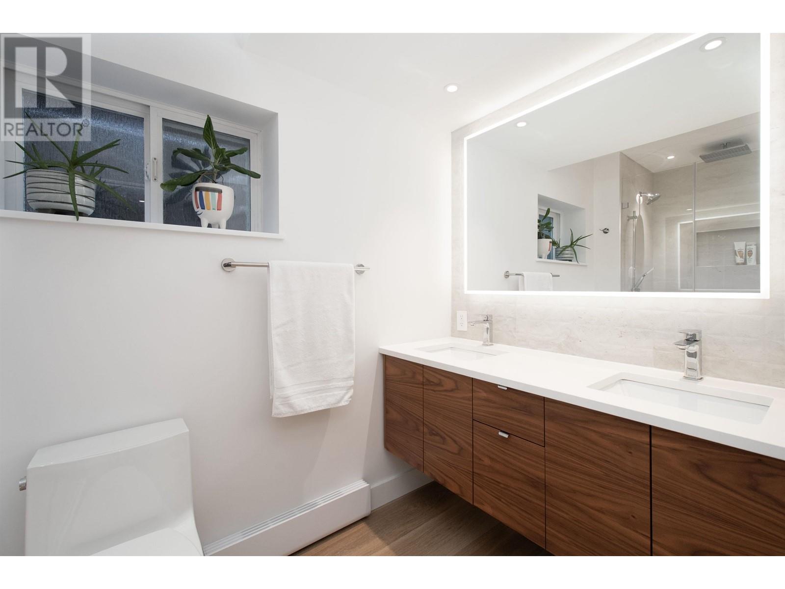 4350 Ruth Crescent, North Vancouver, British Columbia  V7K 2M9 - Photo 26 - R2989046